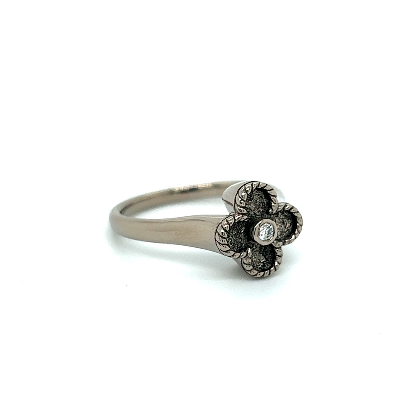 Clover Leaf Ring