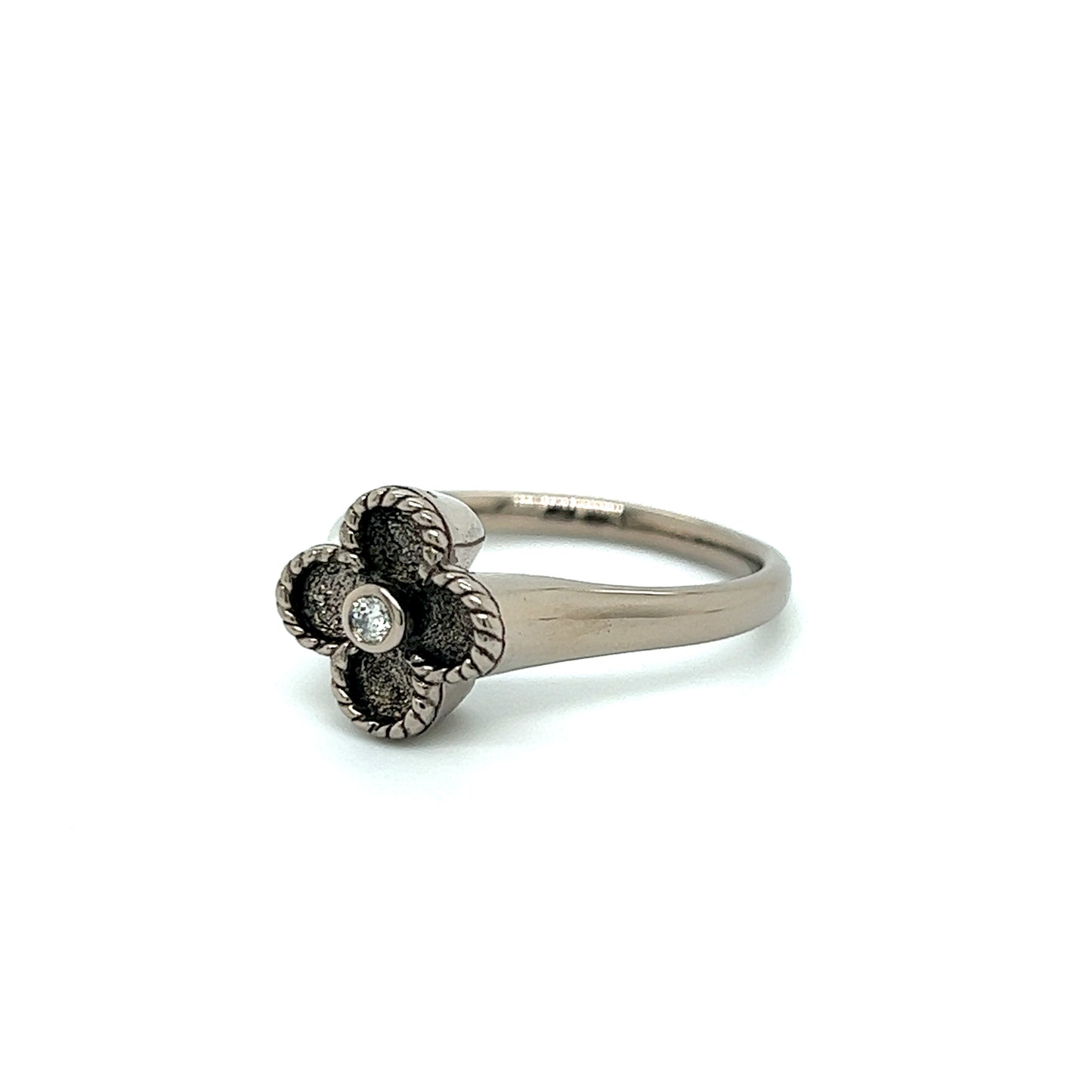 Clover Leaf Ring